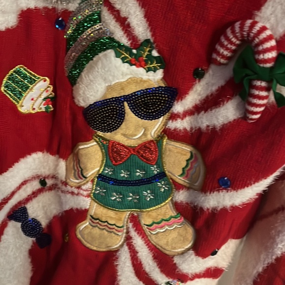 GingerBread Ugly Sweater in XXL - Picture 5 of 7